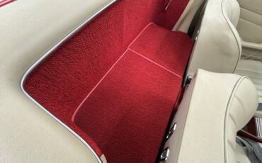 Mercedes-benz-280sl-1968-Signal-Red-Cream-38