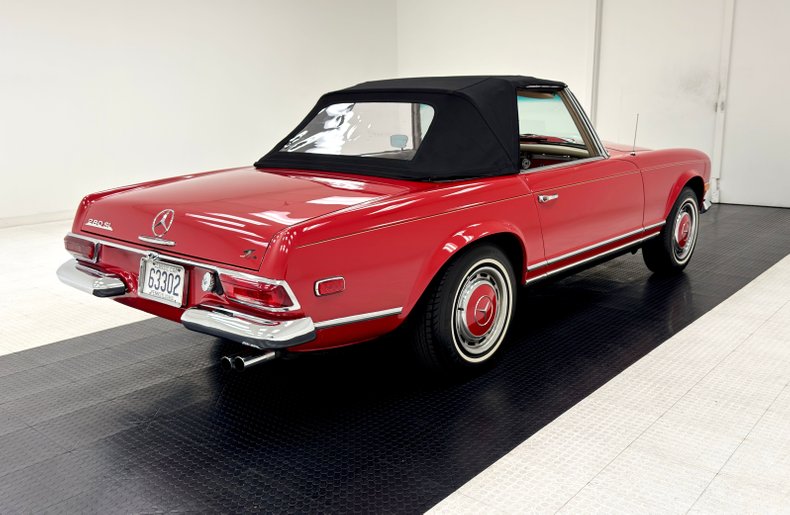 Mercedes-benz-280sl-1968-Signal-Red-Cream