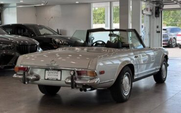 Mercedes-benz-280sl-1970-silver-11