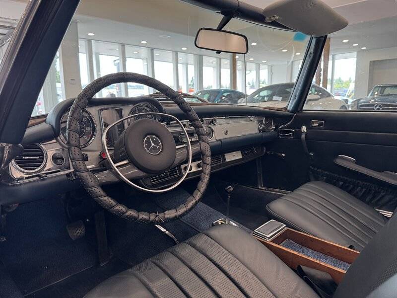 Mercedes-benz-280sl-1970-silver-20