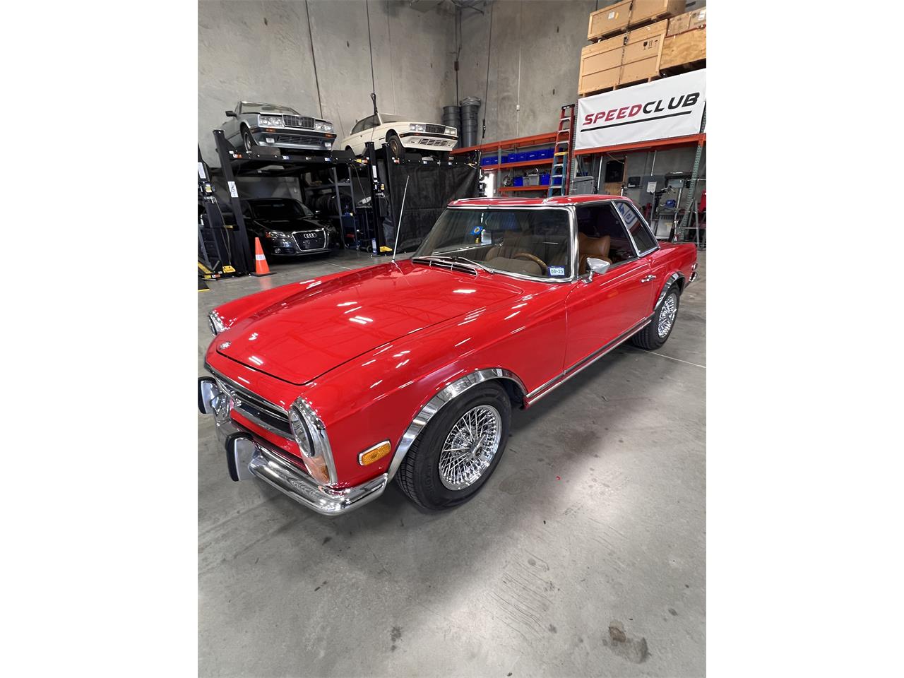 Mercedes-benz-280sl-1971-RED-TAN