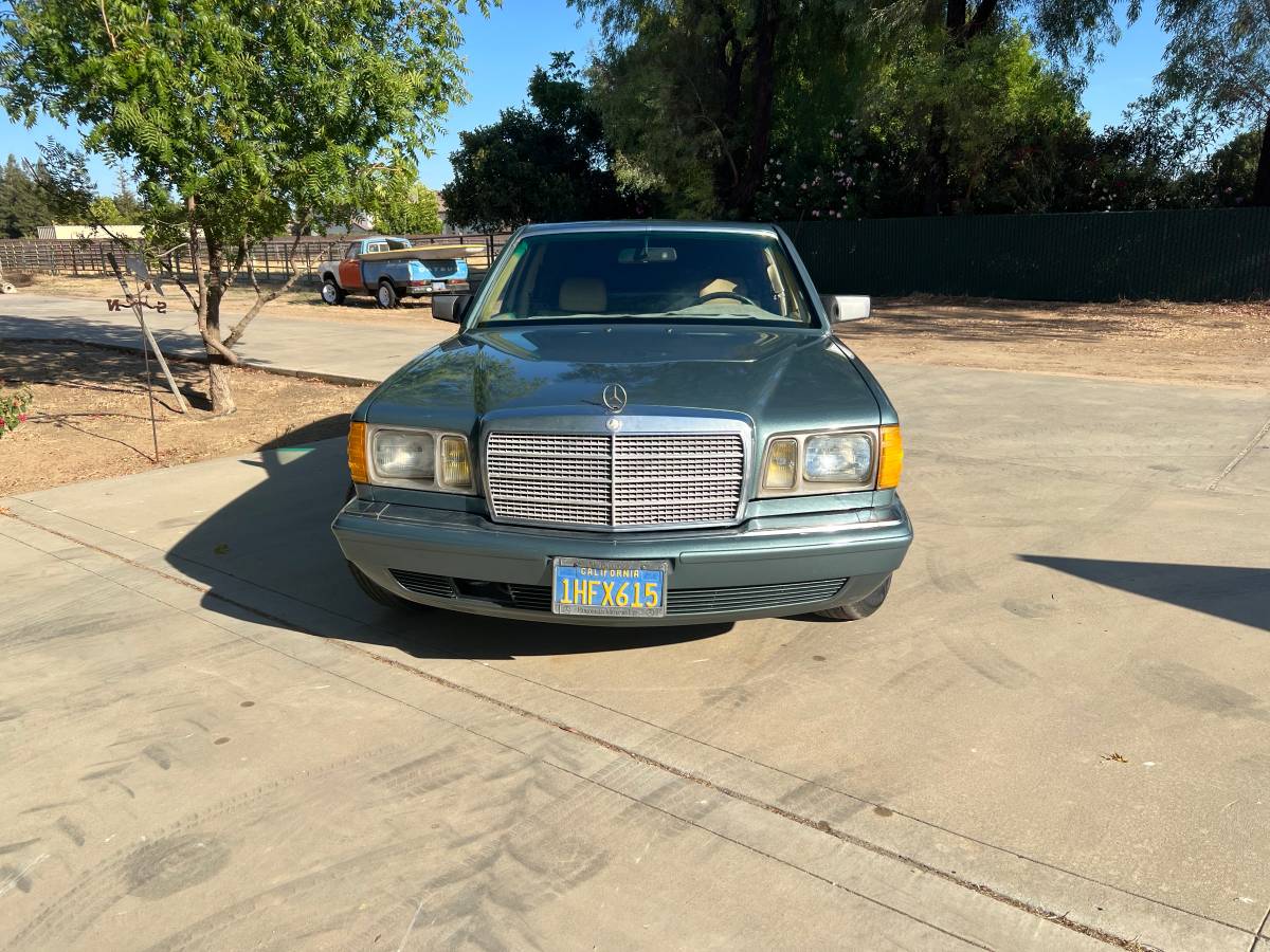 Mercedes-benz-30-sd-diesel-1983-1