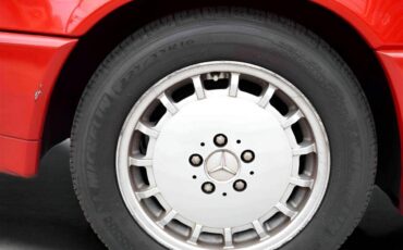 Mercedes-benz-300-1991-red-1