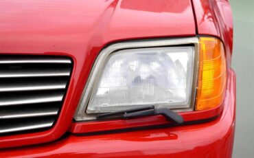 Mercedes-benz-300-1991-red-13