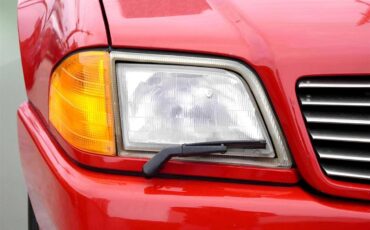 Mercedes-benz-300-1991-red-2