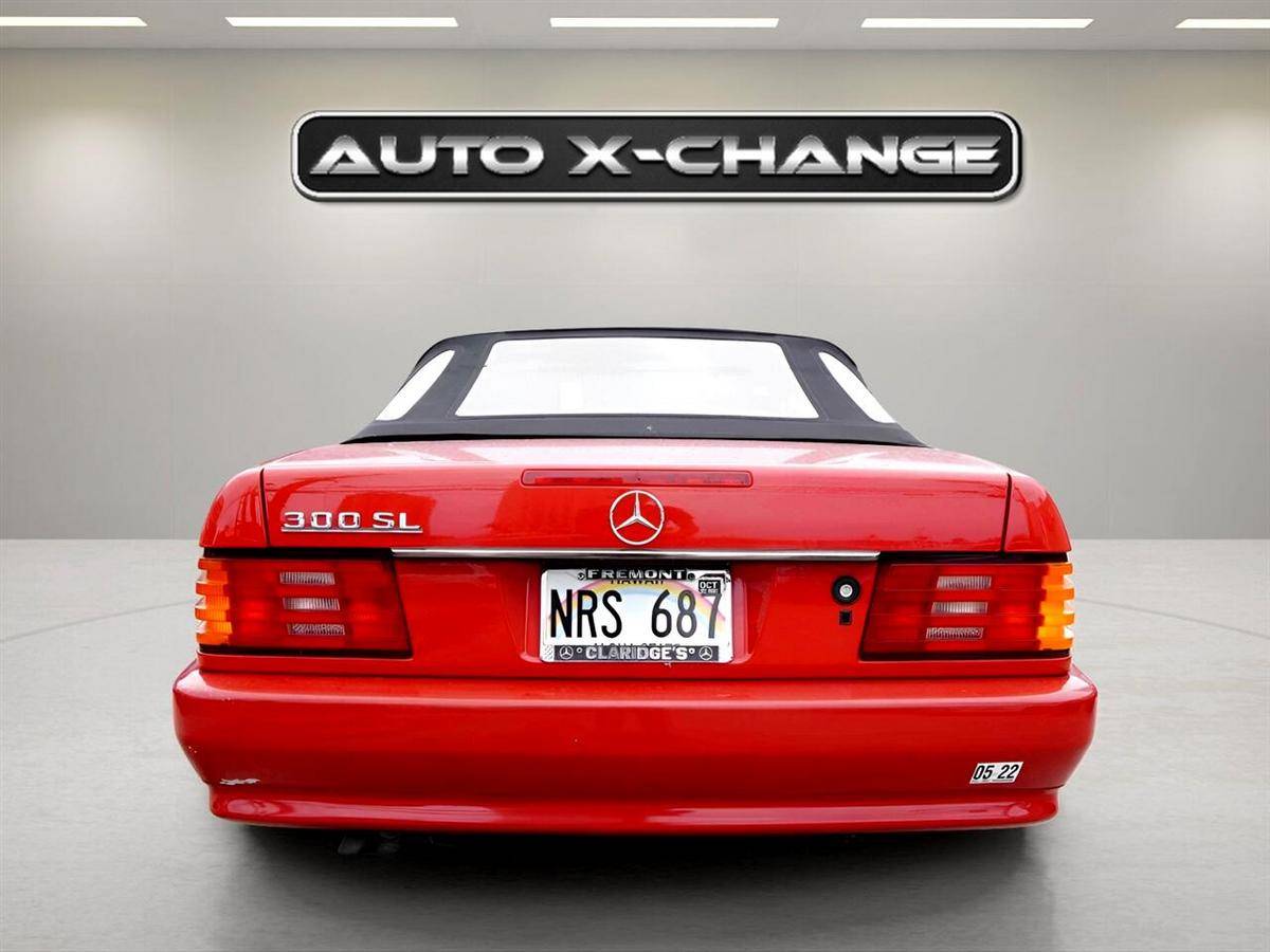 Mercedes-benz-300-1991-red-5