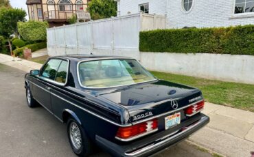 Mercedes-benz-300-300cdt-diesel-1985-blue-8