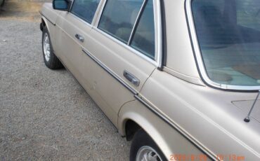 Mercedes-benz-300-300dtmercedes-benz-diesel-1984-yellow-5