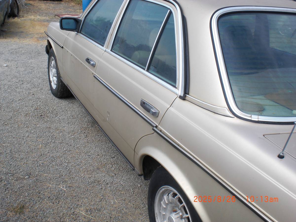 Mercedes-benz-300-300dtmercedes-benz-diesel-1984-yellow-5