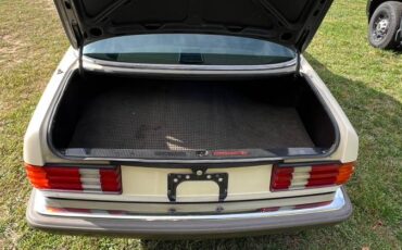 Mercedes-benz-300-300sd-diesel-1983-11