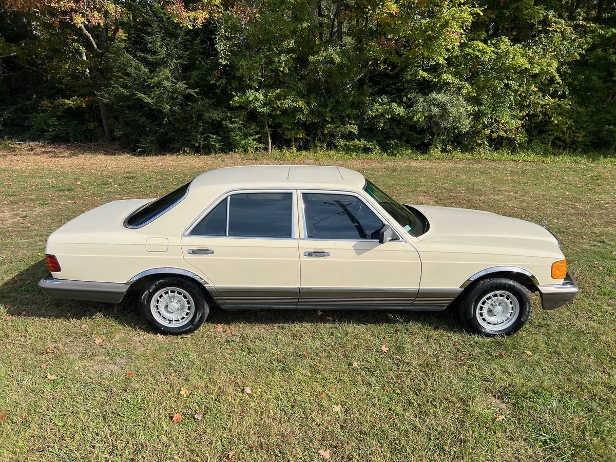 Mercedes-benz-300-300sd-diesel-1983-5