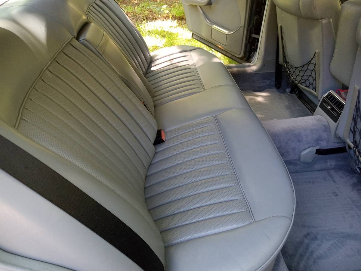 Mercedes-benz-300-sdl-diesel-1987-silver-13