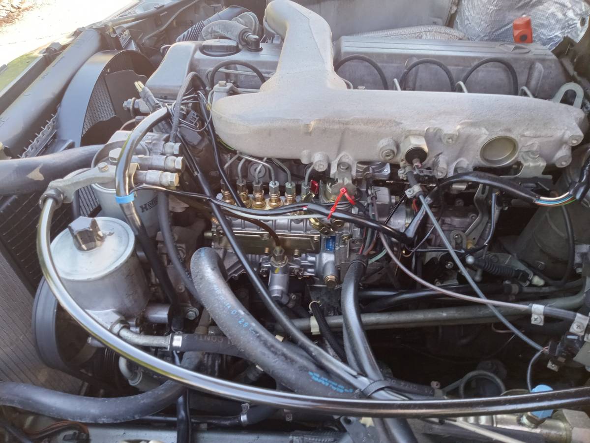Mercedes-benz-300-sdl-diesel-1987-silver-17
