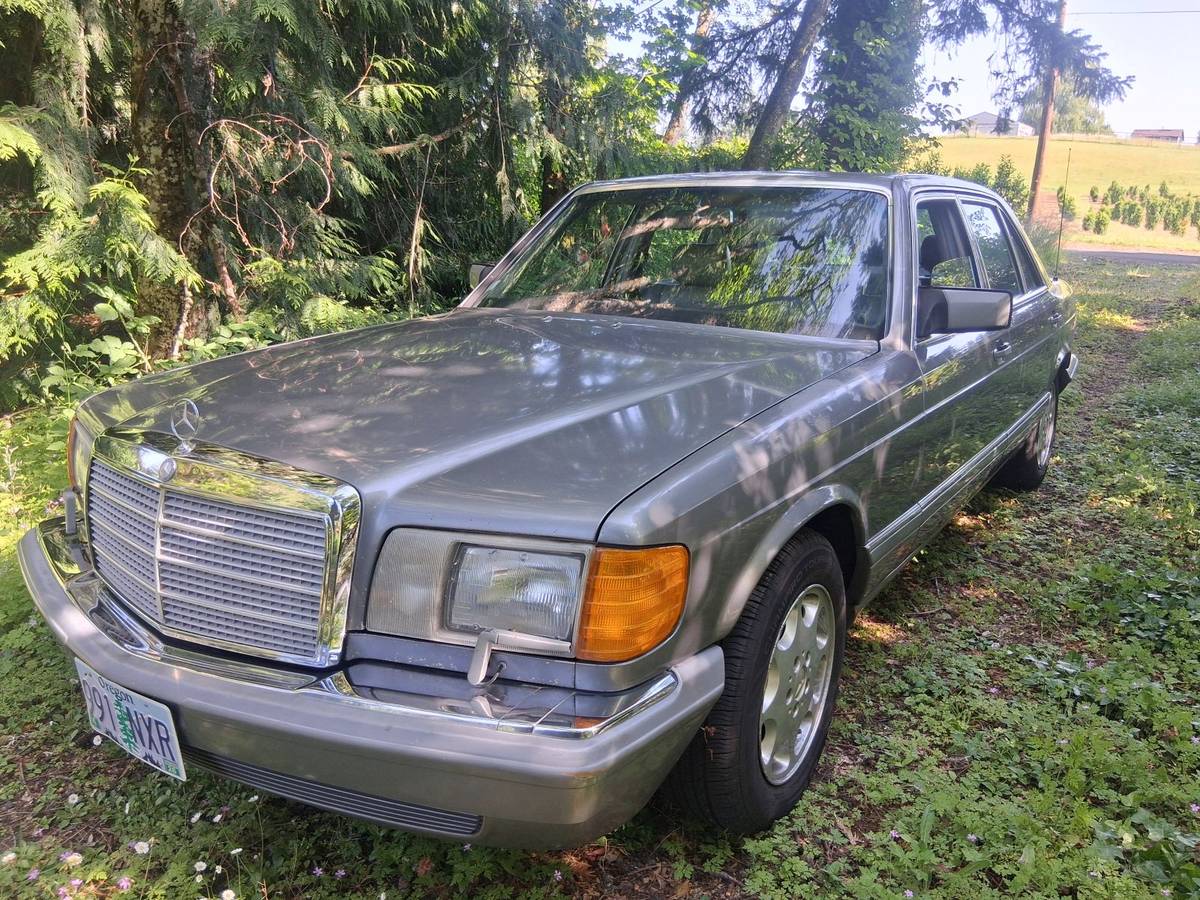 Mercedes-benz-300-sdl-diesel-1987-silver