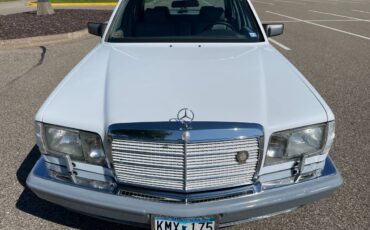 Mercedes-benz-300-se-1990-white-13