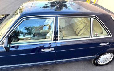Mercedes-benz-300-sel-1990-blue-18