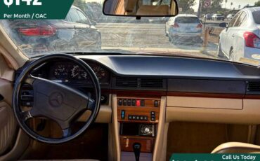 Mercedes-benz-300-te-wagon-4d-1993-7