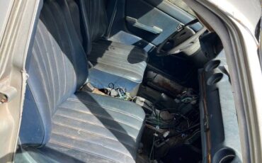 Mercedes-benz-300d-diesel-1978-2