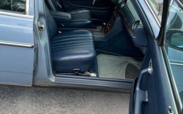 Mercedes-benz-300d-diesel-1985-2