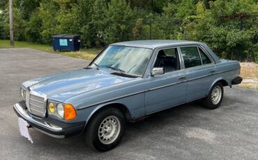 Mercedes-benz-300d-diesel-1985-7