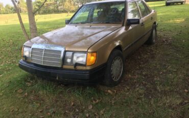 Mercedes-benz-300d-diesel-1987-custom