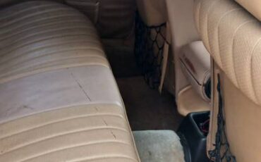 Mercedes-benz-300d-turbo-diesel-1984-custom-2