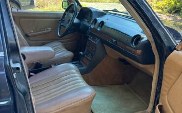 Mercedes-benz-300d-turbo-diesel-1985-grey-12