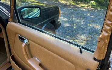 Mercedes-benz-300d-turbo-diesel-1985-grey-13