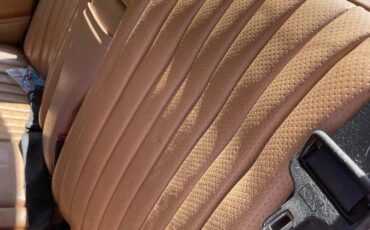 Mercedes-benz-300d-turbo-diesel-1987-white-9