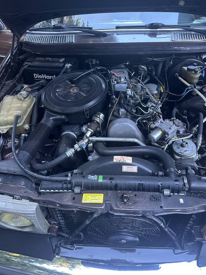 Mercedes-benz-300d-turbodiesel-1982-brown-8