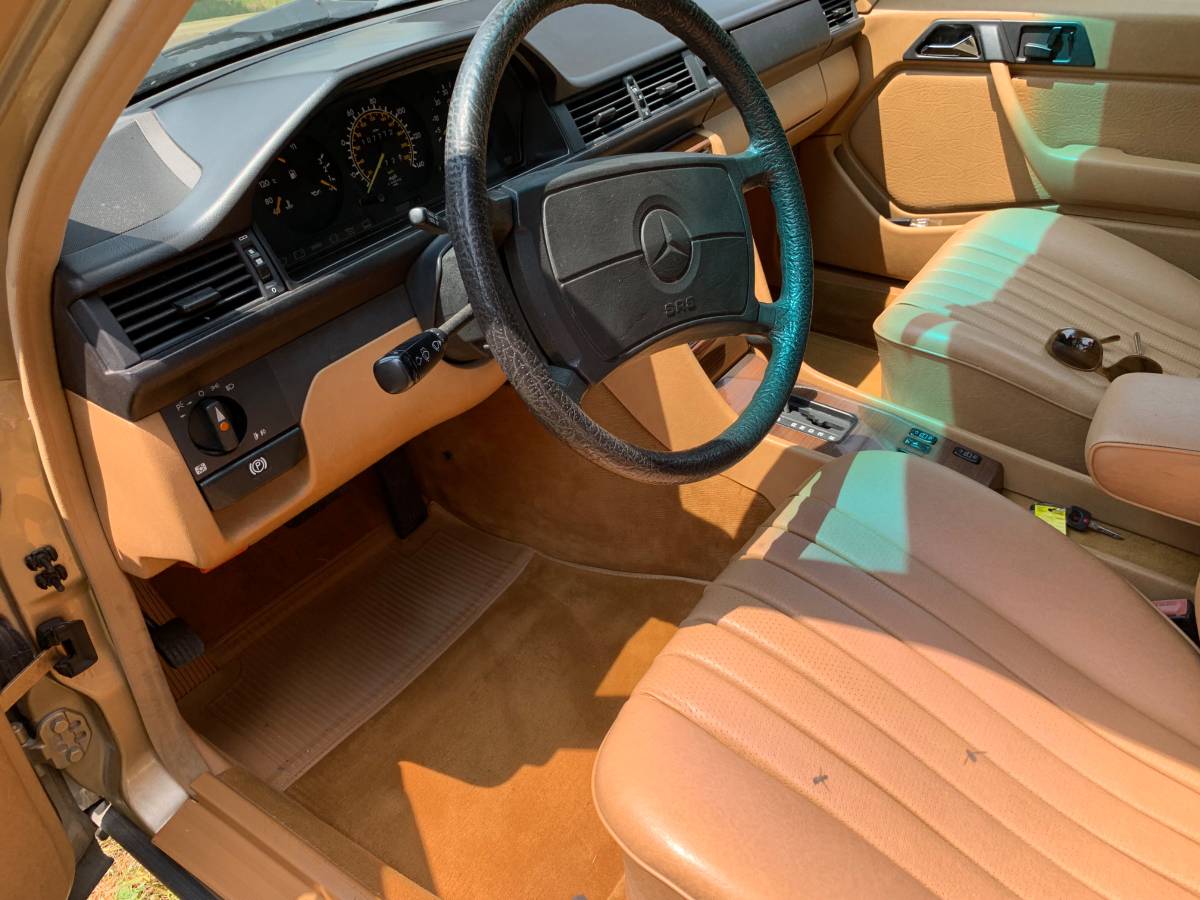 Mercedes-benz-300dt-diesel-1987-1