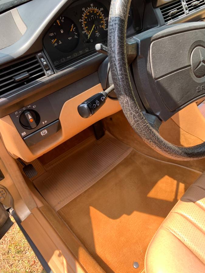 Mercedes-benz-300dt-diesel-1987-15