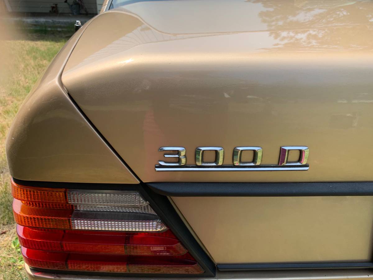 Mercedes-benz-300dt-diesel-1987-2
