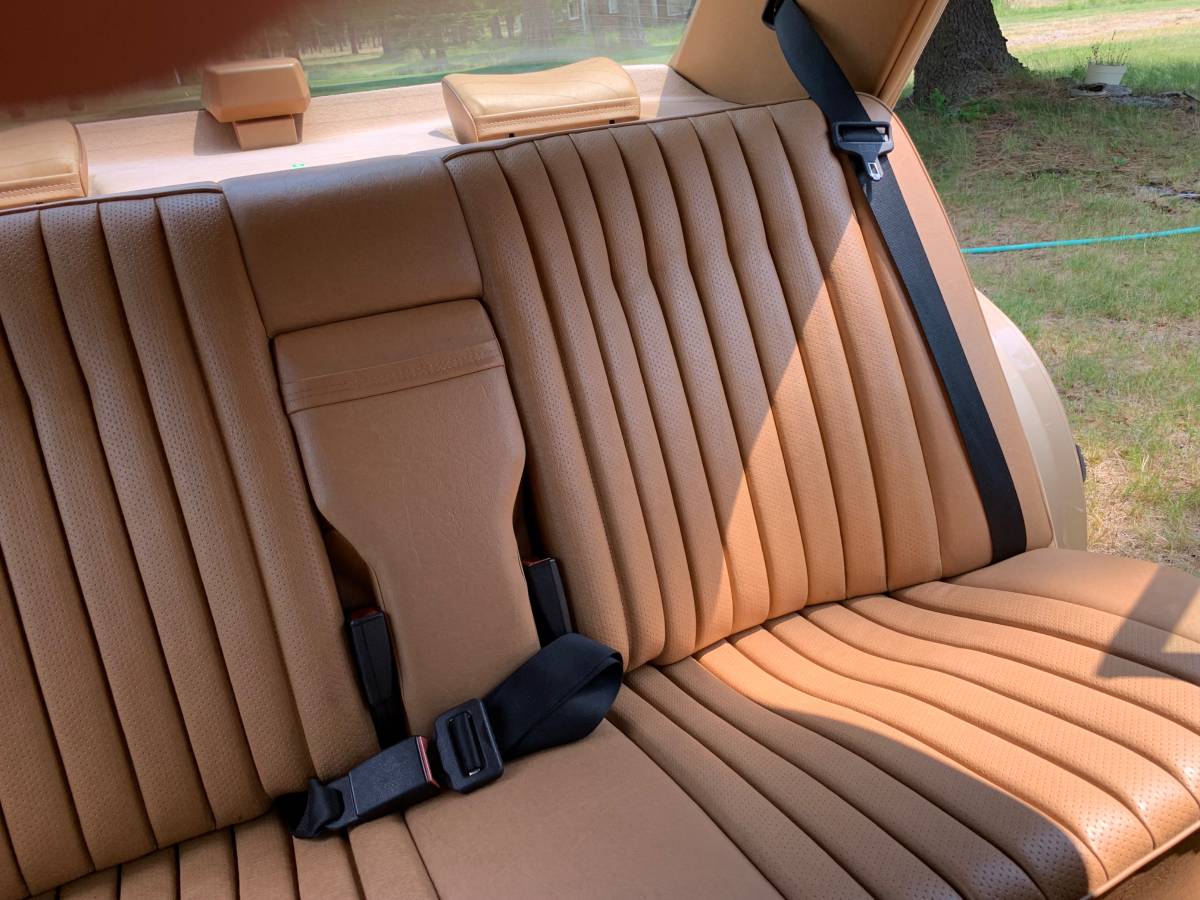 Mercedes-benz-300dt-diesel-1987-3