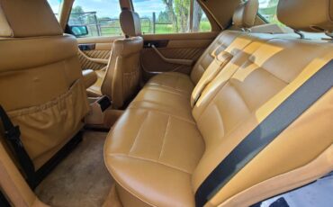Mercedes-benz-300se-1990-blue-3