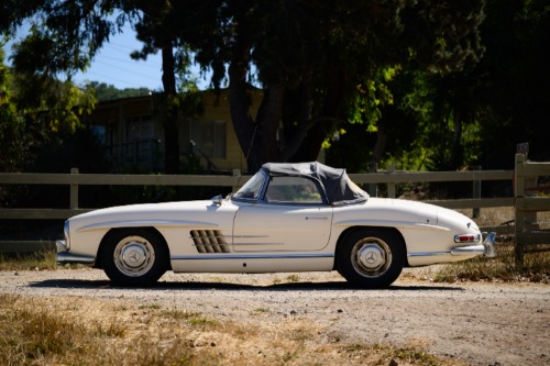 Mercedes-benz-300sl-1960-Gray-Red-3
