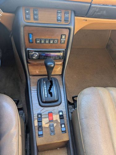 Mercedes-benz-300td-1982-Yellow-1