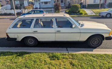 Mercedes-benz-300td-1982-Yellow-6