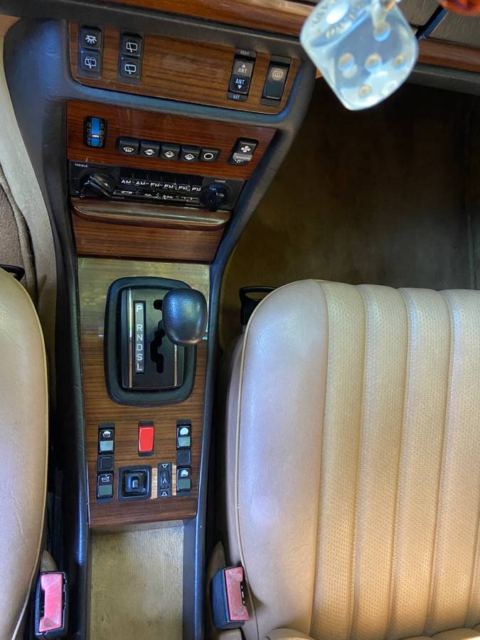 Mercedes-benz-300td-wagon-diesel-1983-11
