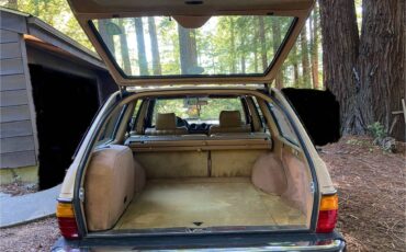Mercedes-benz-300td-wagon-diesel-1983-12