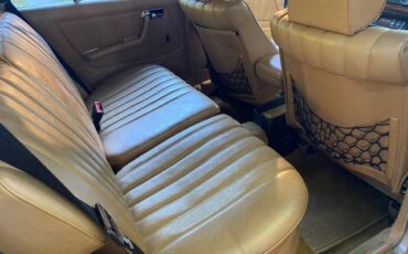 Mercedes-benz-300td-wagon-diesel-1983-14