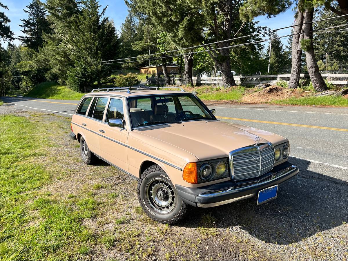 Mercedes-benz-300td-wagon-diesel-1983-18
