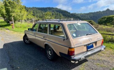 Mercedes-benz-300td-wagon-diesel-1983-2