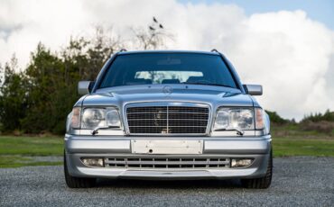 Mercedes-benz-300te-24-3.4-amg-1991-2