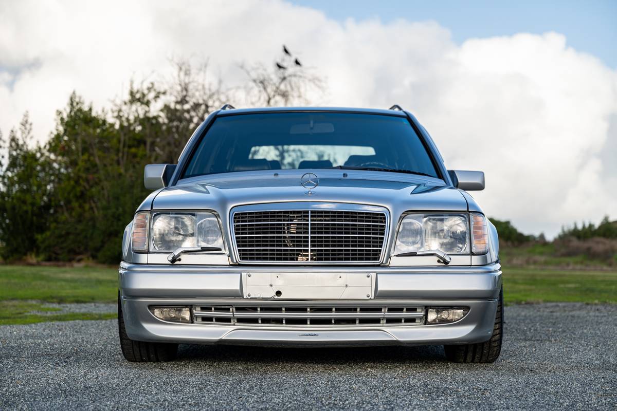 Mercedes-benz-300te-24-3.4-amg-1991-2