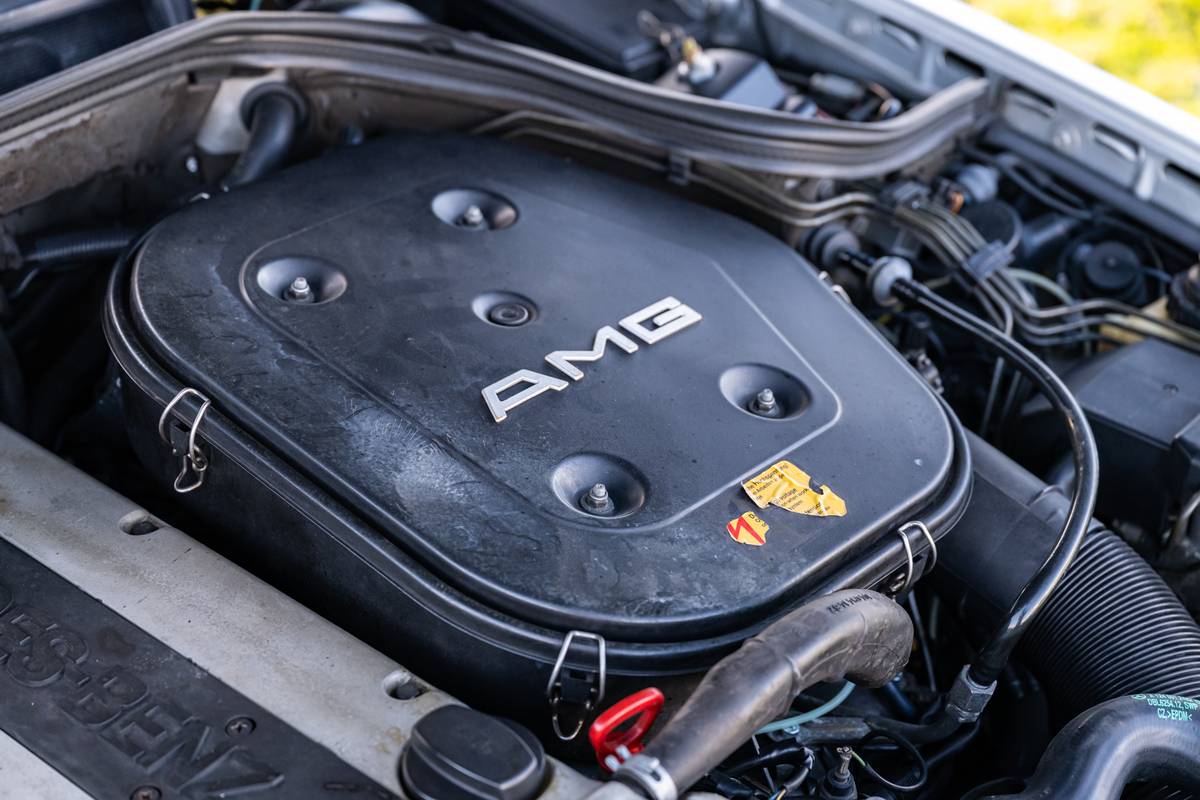 Mercedes-benz-300te-24-3.4-amg-1991-21
