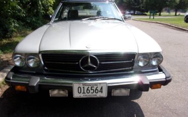 Mercedes-benz-380-1982-blue-13