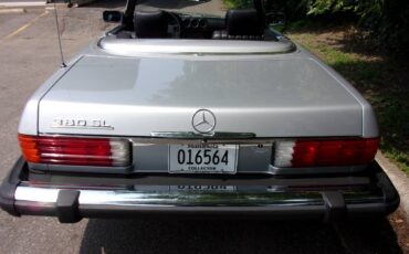 Mercedes-benz-380-1982-blue-5