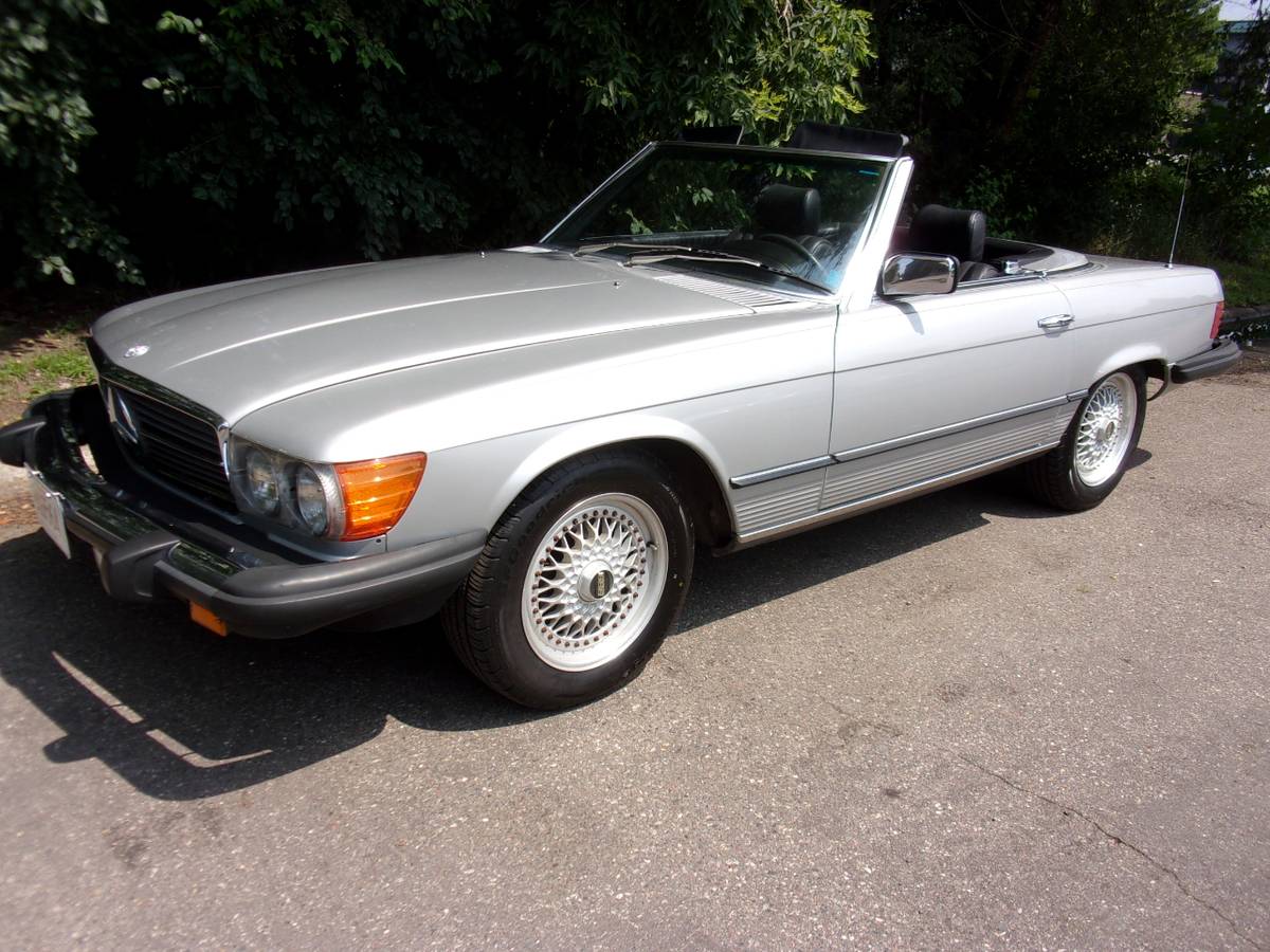Mercedes-benz-380-1982-blue-7