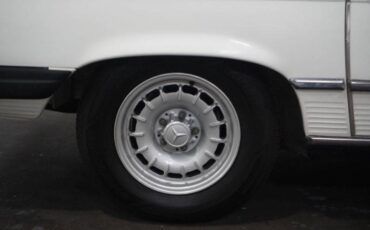 Mercedes-benz-380-class-1985-white-12